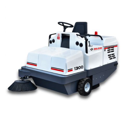 Dulevo 1300 Ride On Sweeper